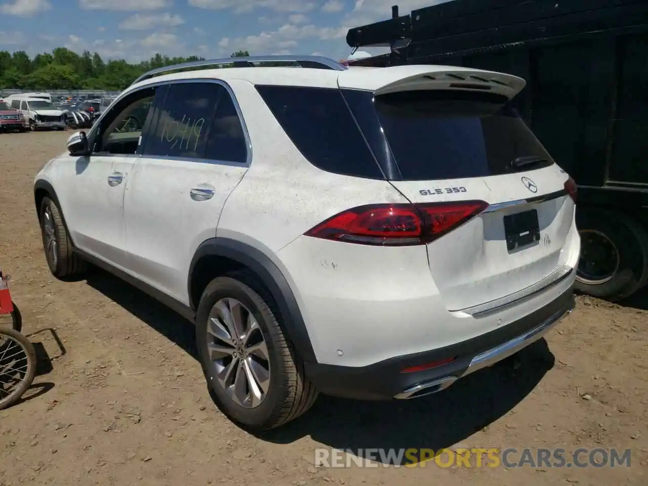 3 Photograph of a damaged car 4JGFB4KB9MA554594 MERCEDES-BENZ GLE-CLASS 2021