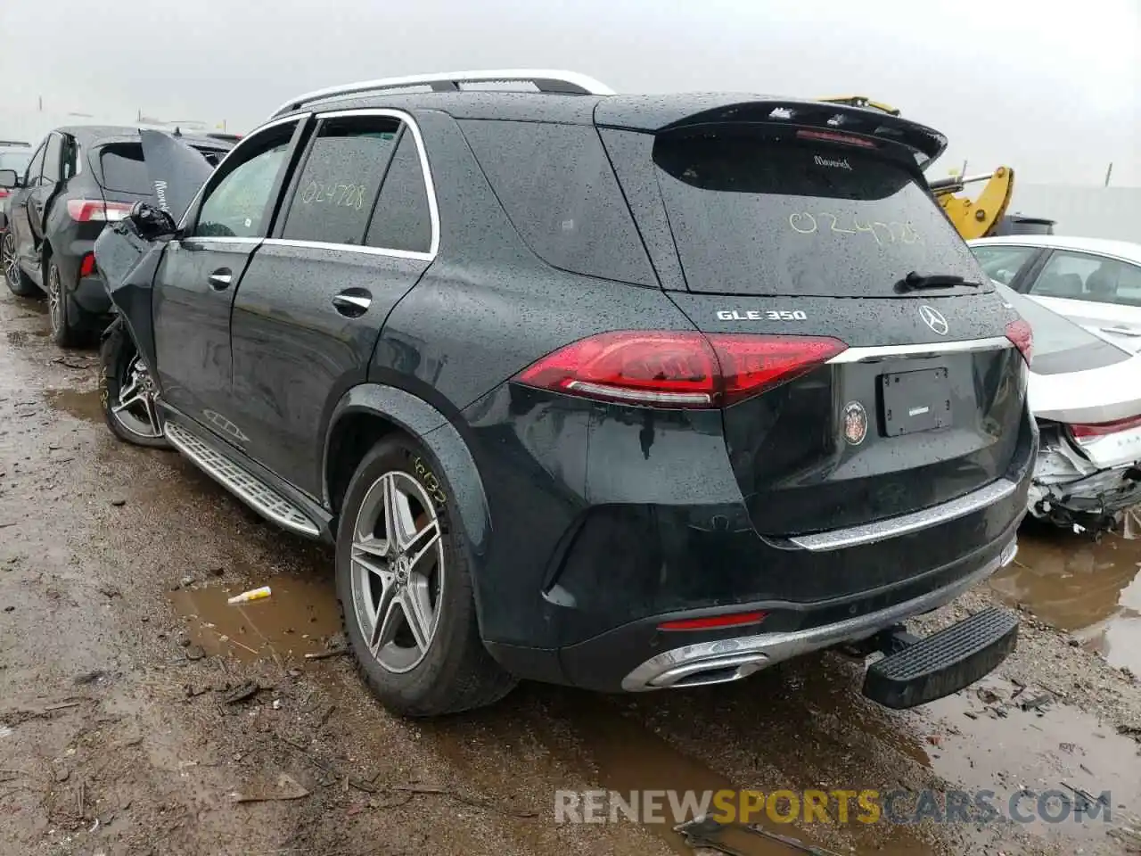 3 Photograph of a damaged car 4JGFB4KBXMA388473 MERCEDES-BENZ GLE-CLASS 2021