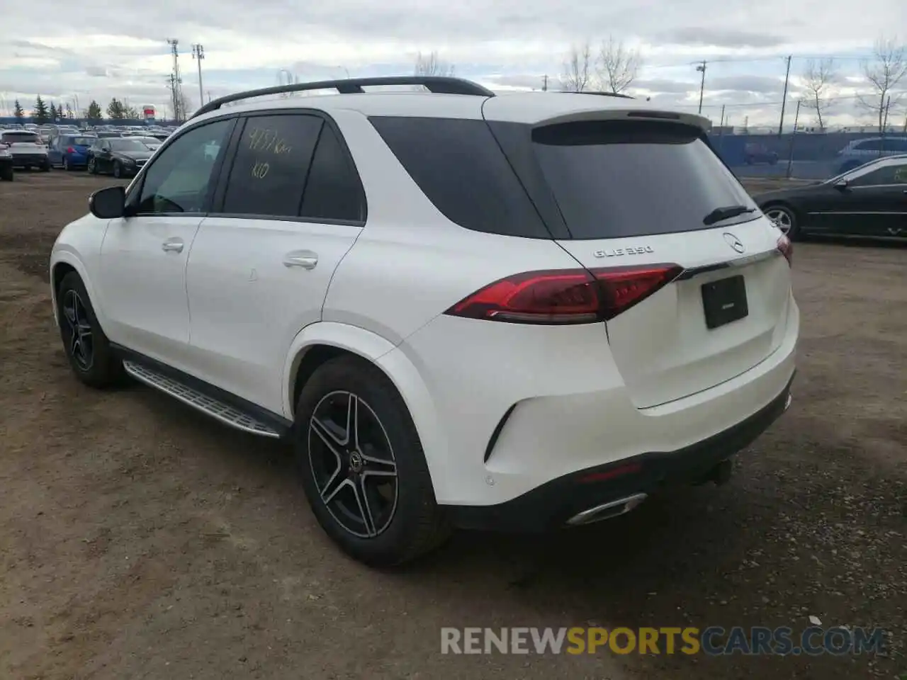 3 Photograph of a damaged car 4JGFB4KE5MA492248 MERCEDES-BENZ GLE-CLASS 2021