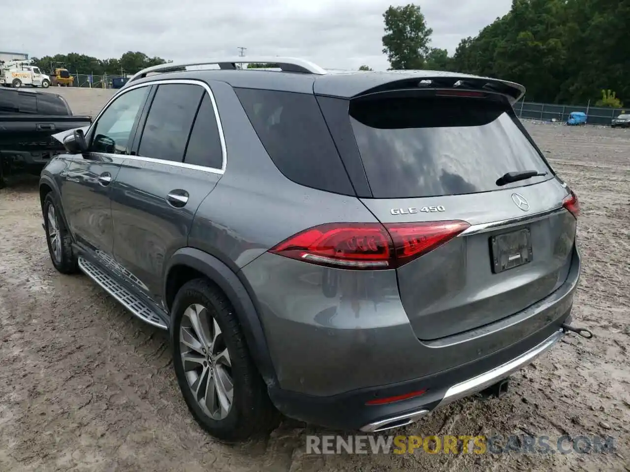 3 Photograph of a damaged car 4JGFB5KB1MA304529 MERCEDES-BENZ GLE-CLASS 2021