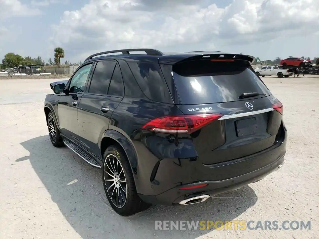 3 Photograph of a damaged car 4JGFB5KB7MA306334 MERCEDES-BENZ GLE-CLASS 2021