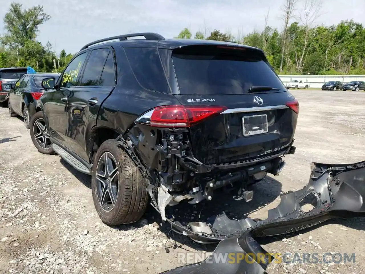 3 Photograph of a damaged car 4JGFB5KB8MA520166 MERCEDES-BENZ GLE-CLASS 2021