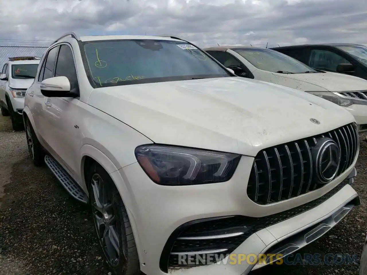 1 Photograph of a damaged car 4JGFB6BB1MA575113 MERCEDES-BENZ GLE-CLASS 2021