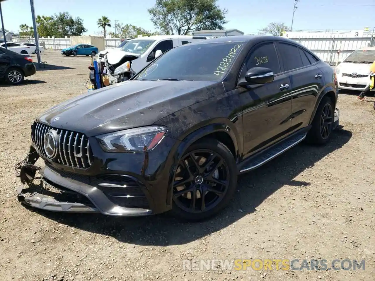 2 Photograph of a damaged car 4JGFD6BB1MA218301 MERCEDES-BENZ GLE-CLASS 2021