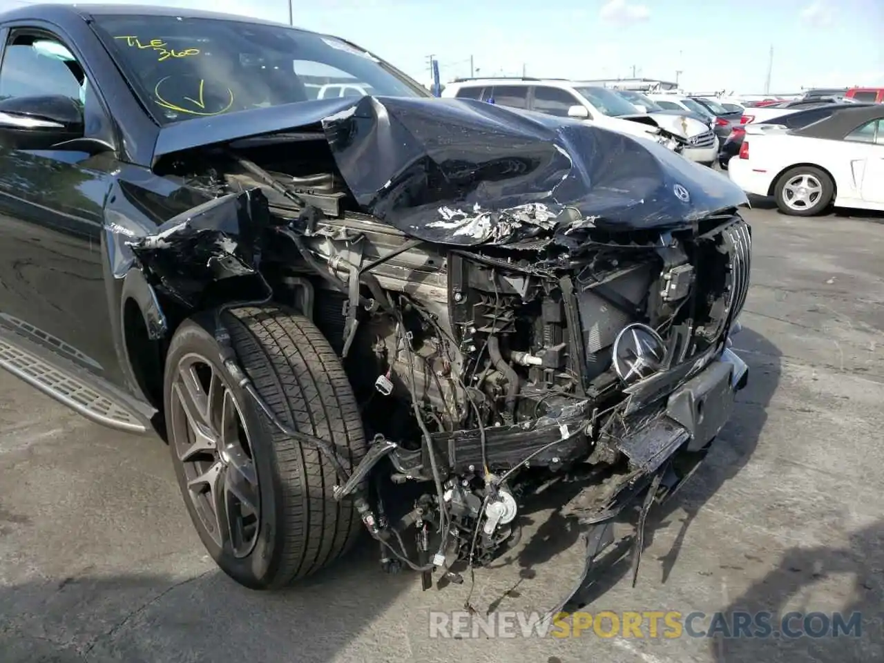 9 Photograph of a damaged car 4JGFD6BB2MA201801 MERCEDES-BENZ GLE-CLASS 2021