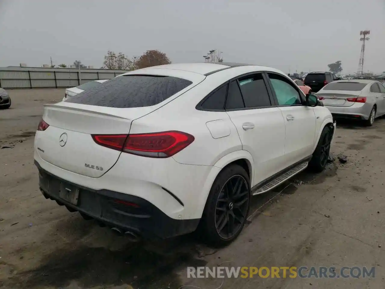 4 Photograph of a damaged car 4JGFD6BB2MA297929 MERCEDES-BENZ GLE-CLASS 2021