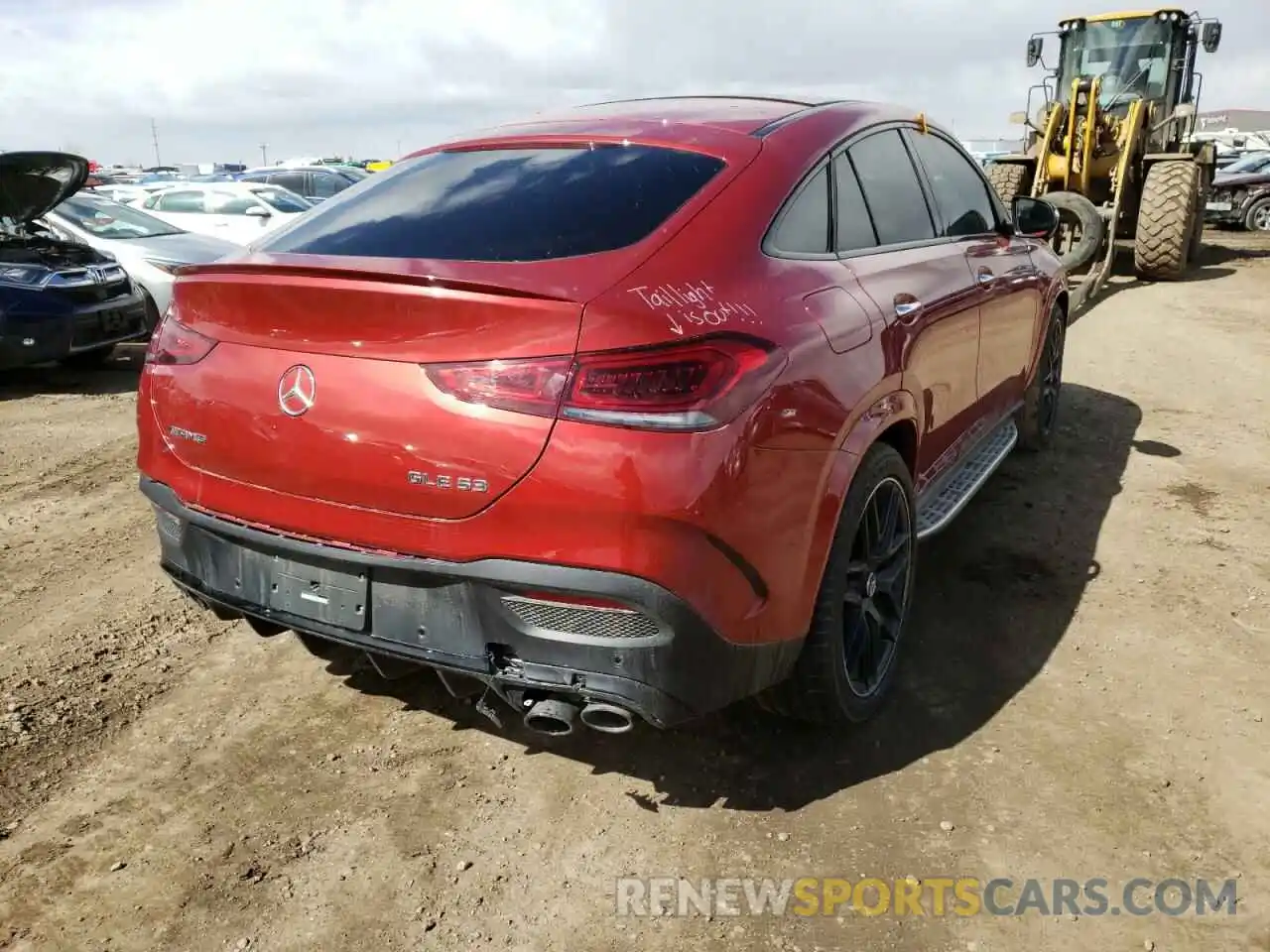 4 Photograph of a damaged car 4JGFD6BB2MA387923 MERCEDES-BENZ GLE-CLASS 2021