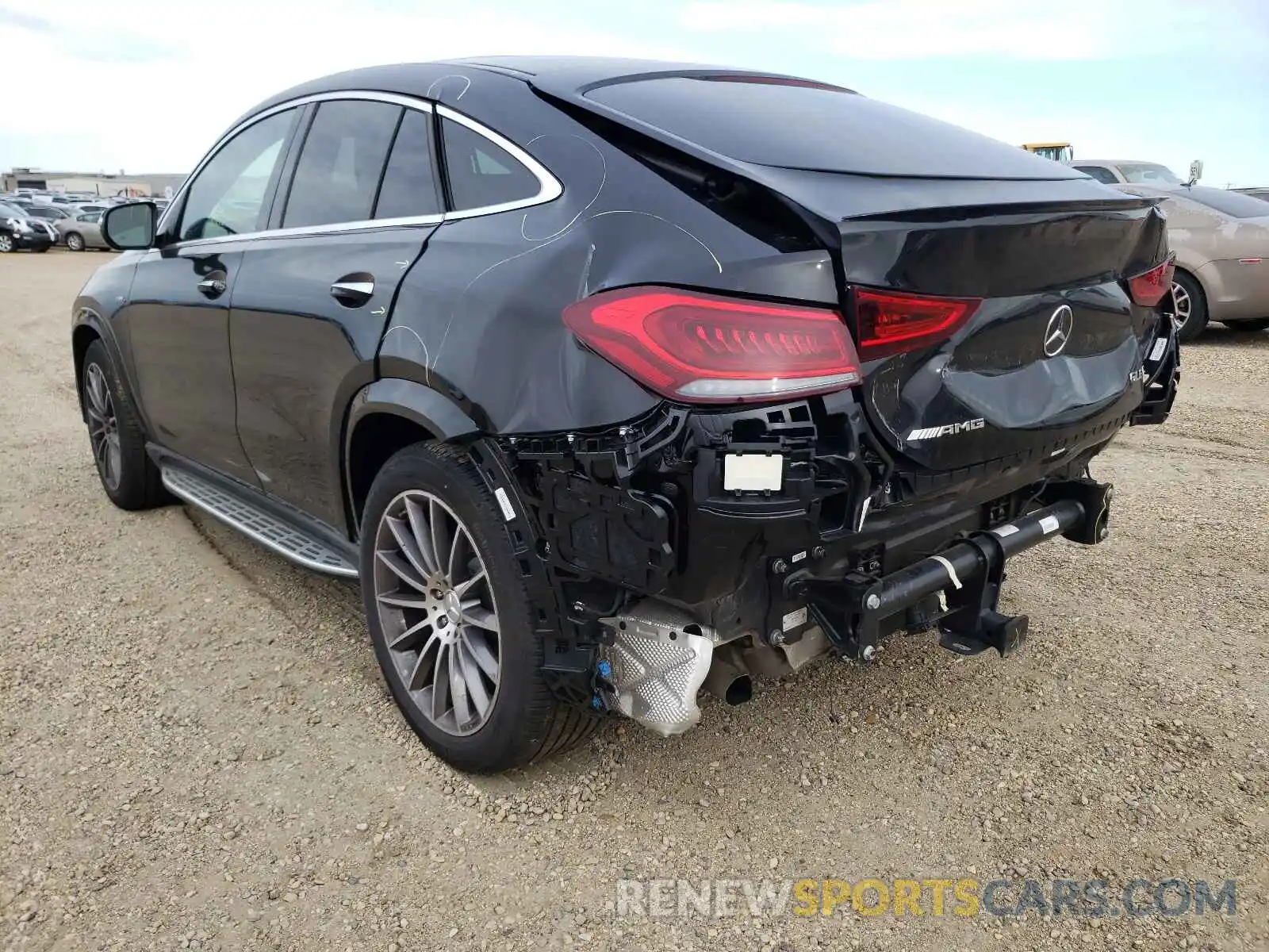 3 Photograph of a damaged car 4JGFD6BB2MA488637 MERCEDES-BENZ GLE-CLASS 2021