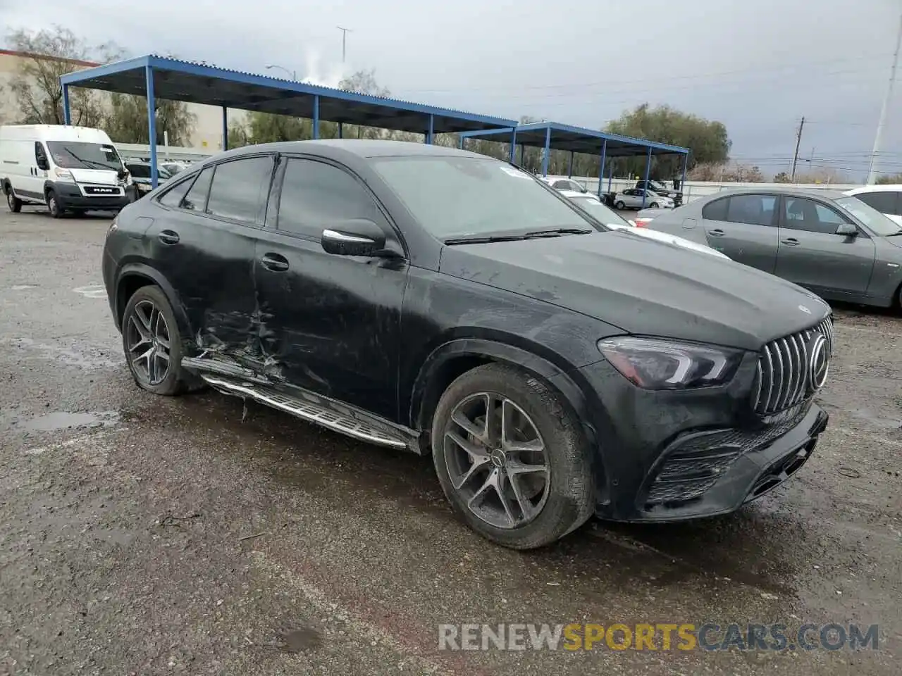 4 Photograph of a damaged car 4JGFD6BB3MA220518 MERCEDES-BENZ GLE-CLASS 2021