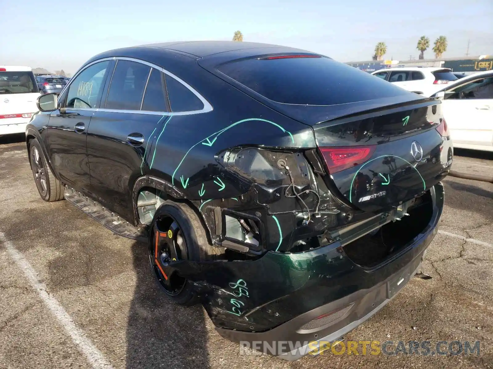 3 Photograph of a damaged car 4JGFD6BB3MA326869 MERCEDES-BENZ GLE-CLASS 2021