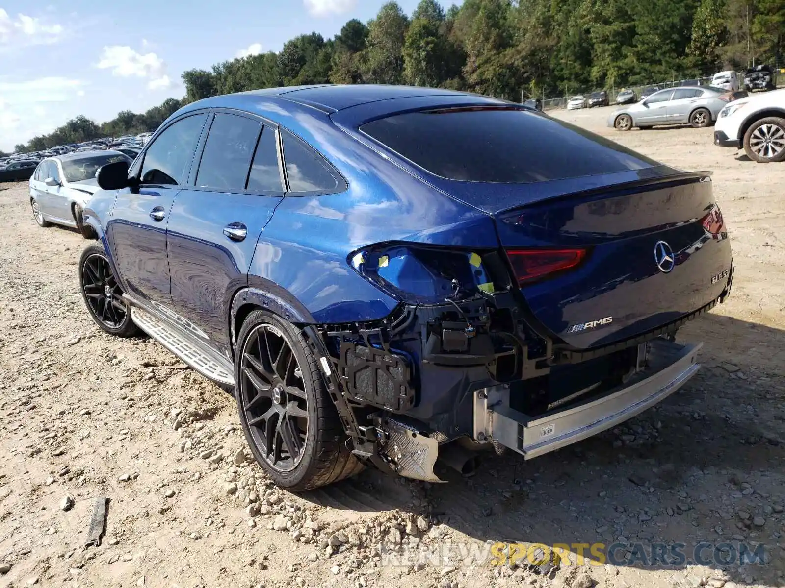 3 Photograph of a damaged car 4JGFD6BB4MA398681 MERCEDES-BENZ GLE-CLASS 2021