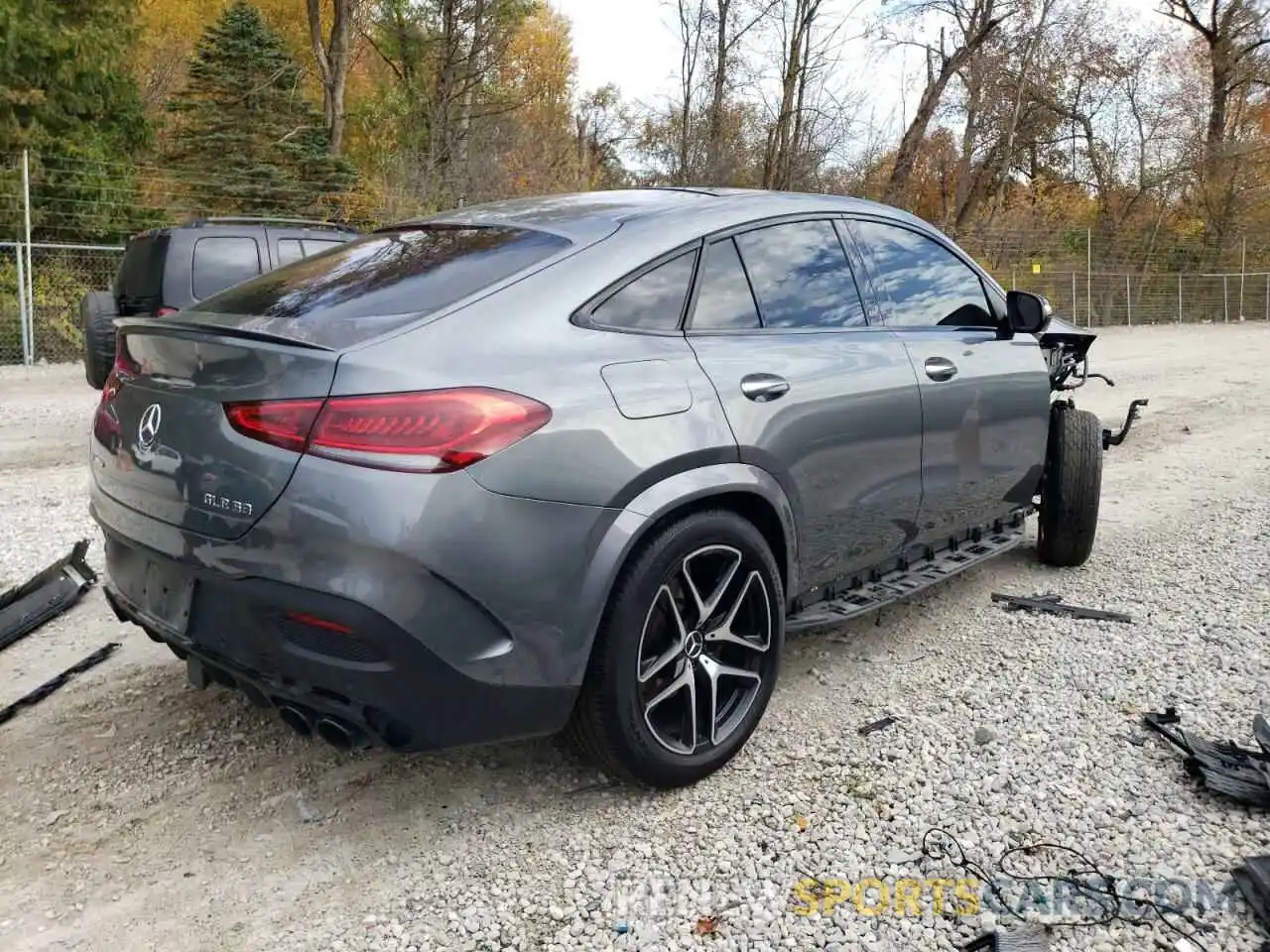 3 Photograph of a damaged car 4JGFD6BB4MA505969 MERCEDES-BENZ GLE-CLASS 2021