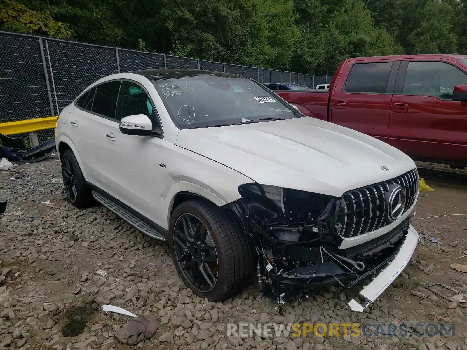 1 Photograph of a damaged car 4JGFD6BB5MA532145 MERCEDES-BENZ GLE-CLASS 2021