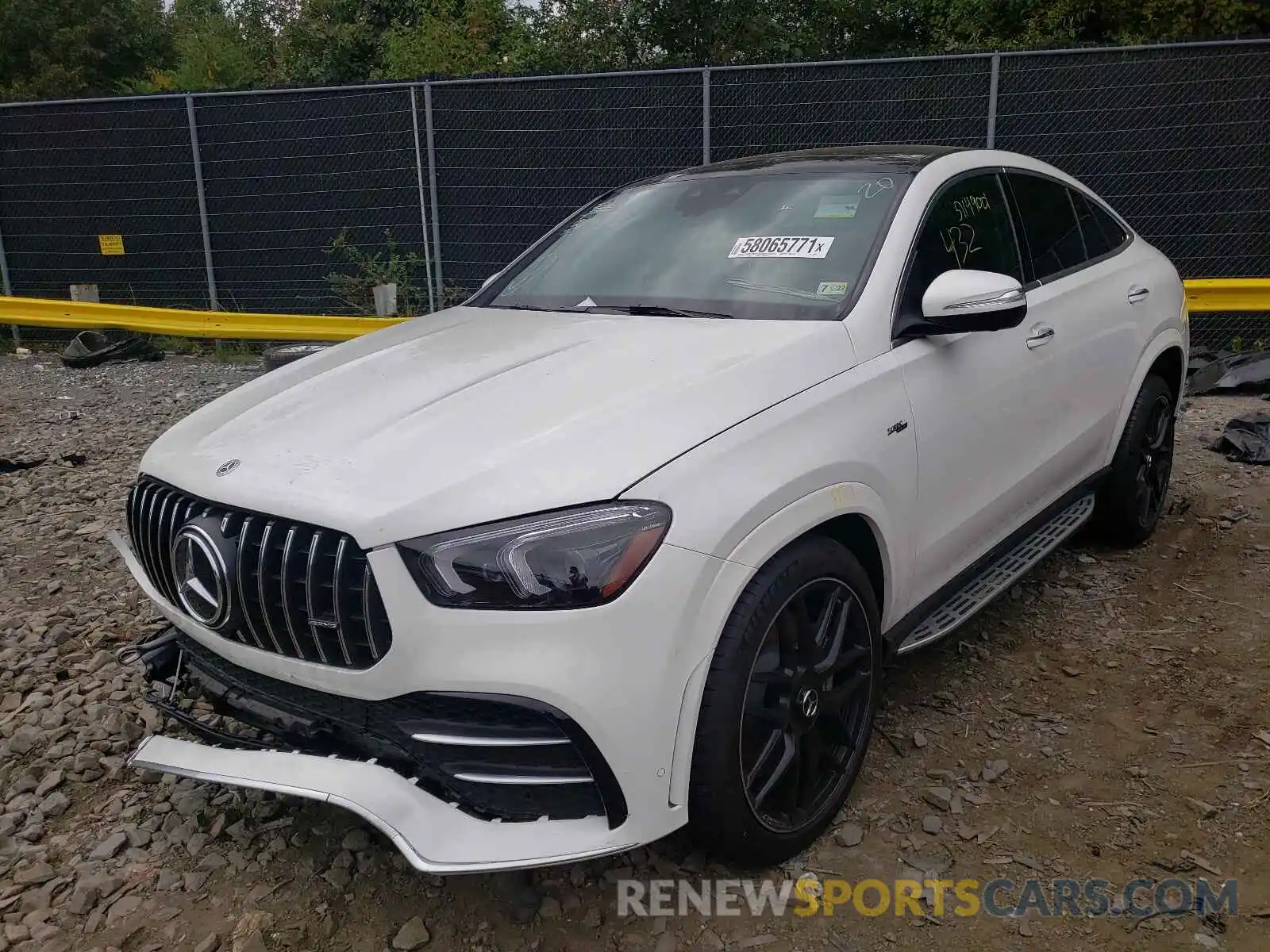 2 Photograph of a damaged car 4JGFD6BB5MA532145 MERCEDES-BENZ GLE-CLASS 2021