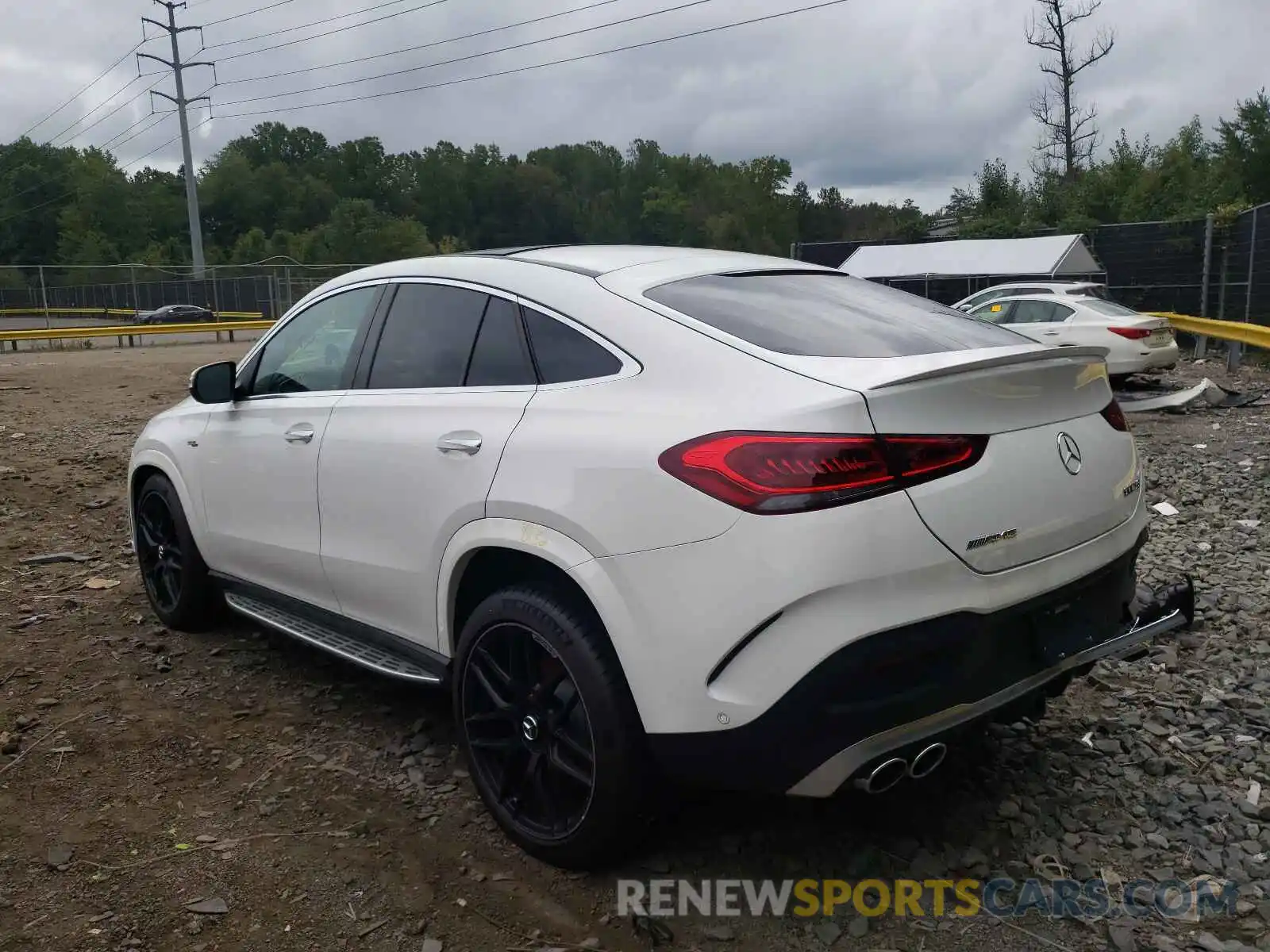 3 Photograph of a damaged car 4JGFD6BB5MA532145 MERCEDES-BENZ GLE-CLASS 2021