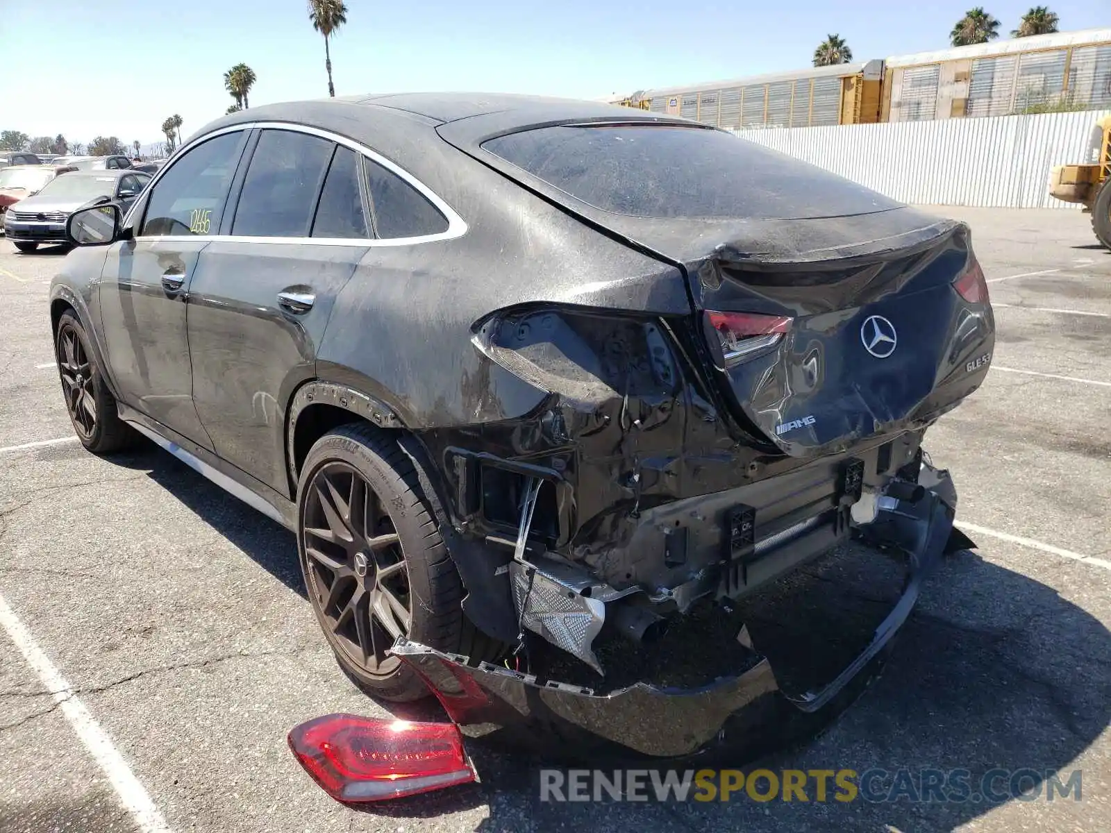 3 Photograph of a damaged car 4JGFD6BB6MA298775 MERCEDES-BENZ GLE-CLASS 2021