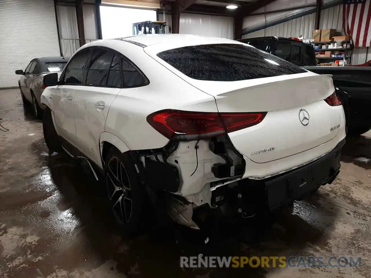 3 Photograph of a damaged car 4JGFD6BB7MA476449 MERCEDES-BENZ GLE-CLASS 2021