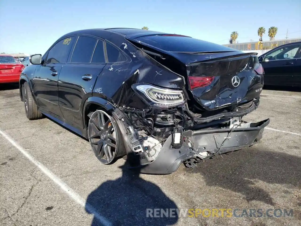 3 Photograph of a damaged car 4JGFD6BB9MA399616 MERCEDES-BENZ GLE-CLASS 2021