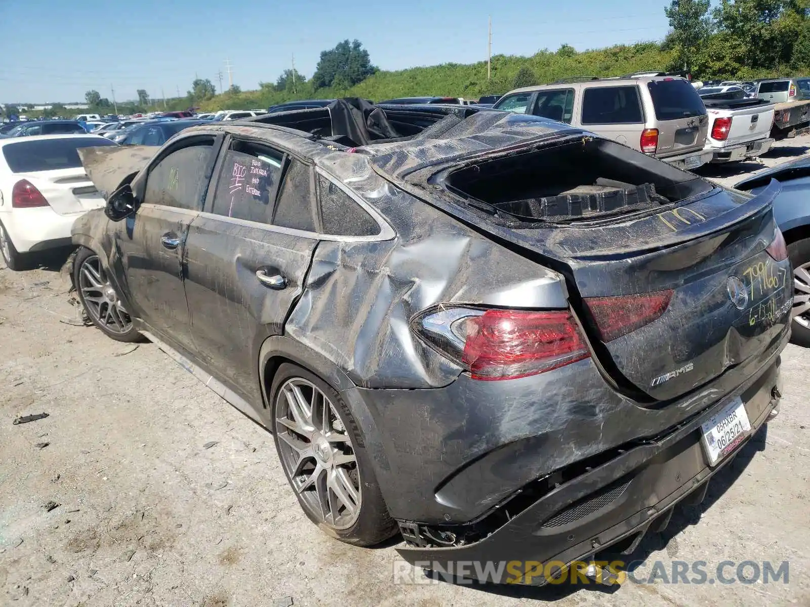 3 Photograph of a damaged car 4JGFD8KB1MA461179 MERCEDES-BENZ GLE-CLASS 2021