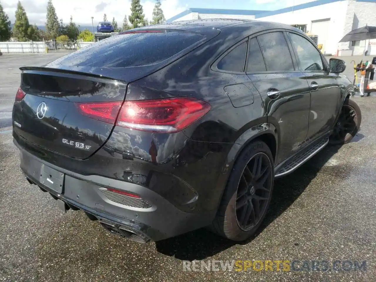 4 Photograph of a damaged car 4JGFD8KB5MA511291 MERCEDES-BENZ GLE-CLASS 2021