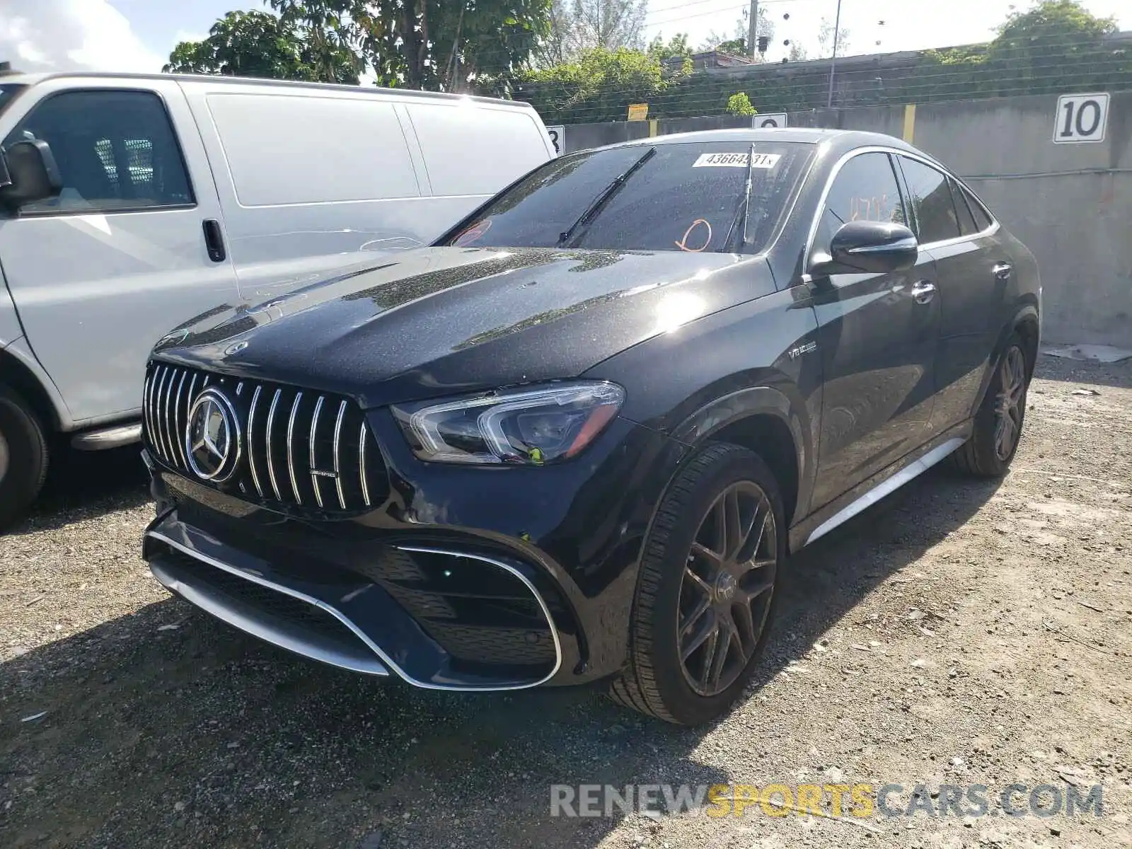 2 Photograph of a damaged car 4JGFD8KBXMA385218 MERCEDES-BENZ GLE-CLASS 2021