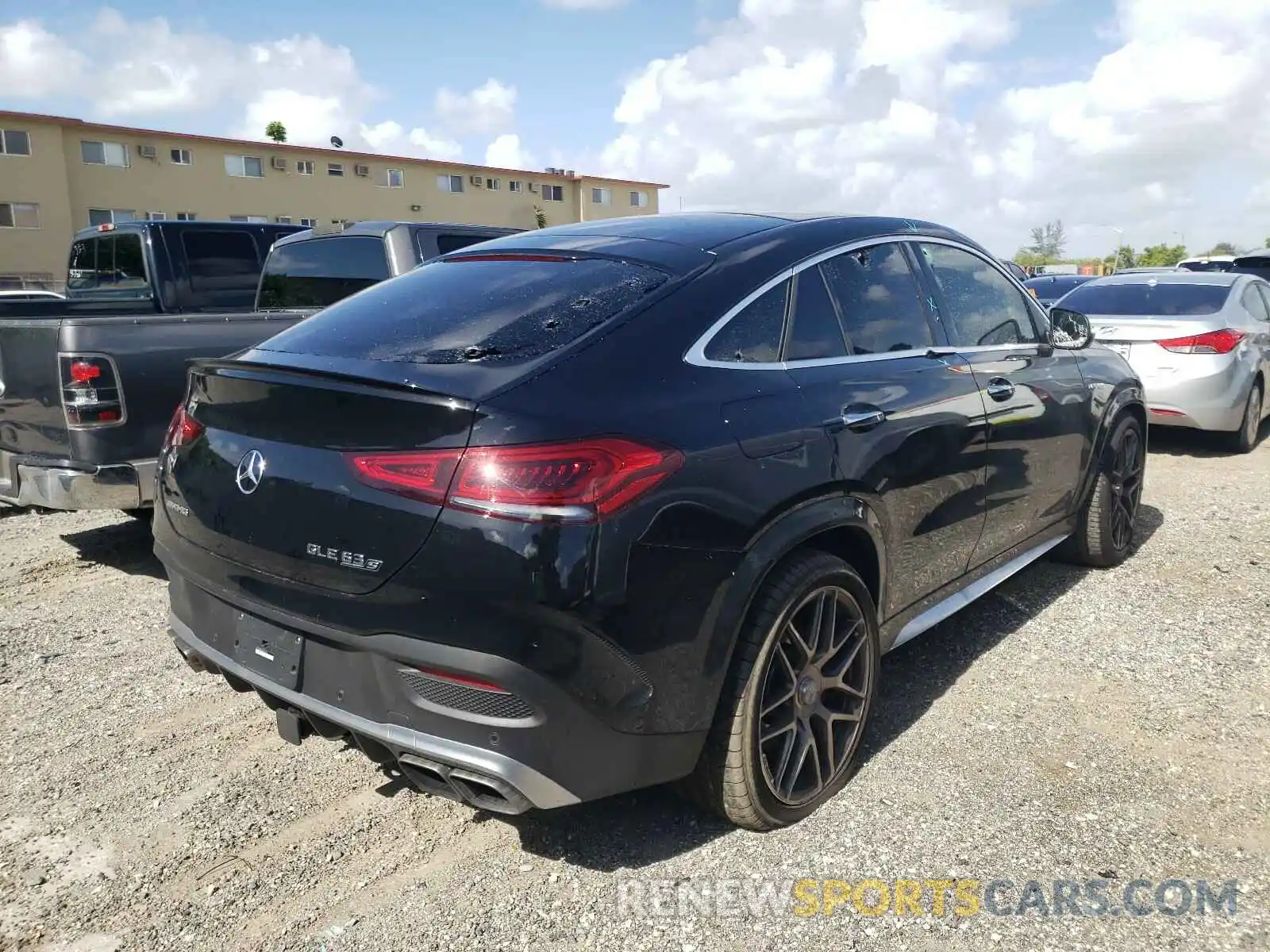 4 Photograph of a damaged car 4JGFD8KBXMA385218 MERCEDES-BENZ GLE-CLASS 2021