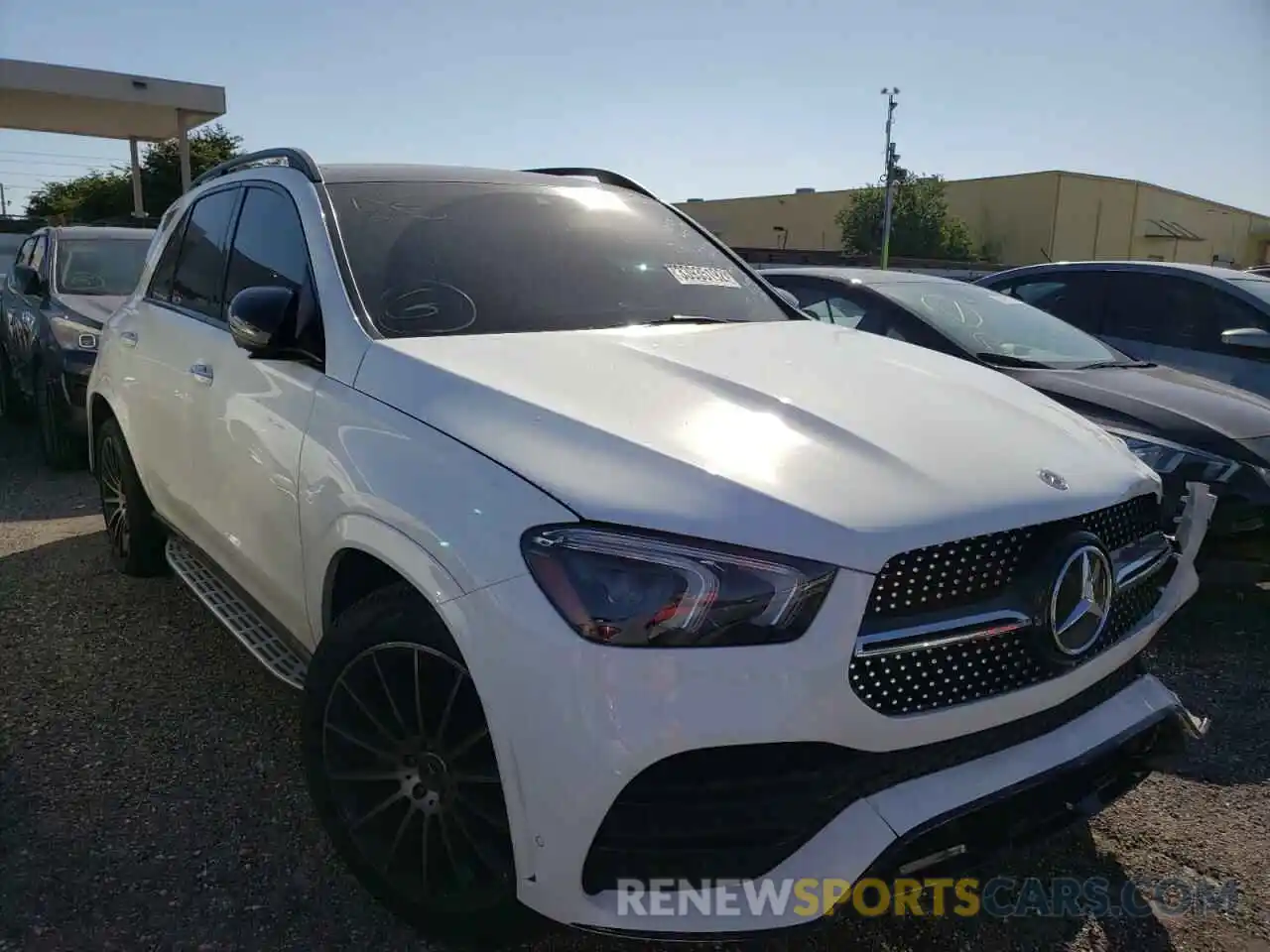 1 Photograph of a damaged car 4JGFB4JB4NA580863 MERCEDES-BENZ GLE-CLASS 2022