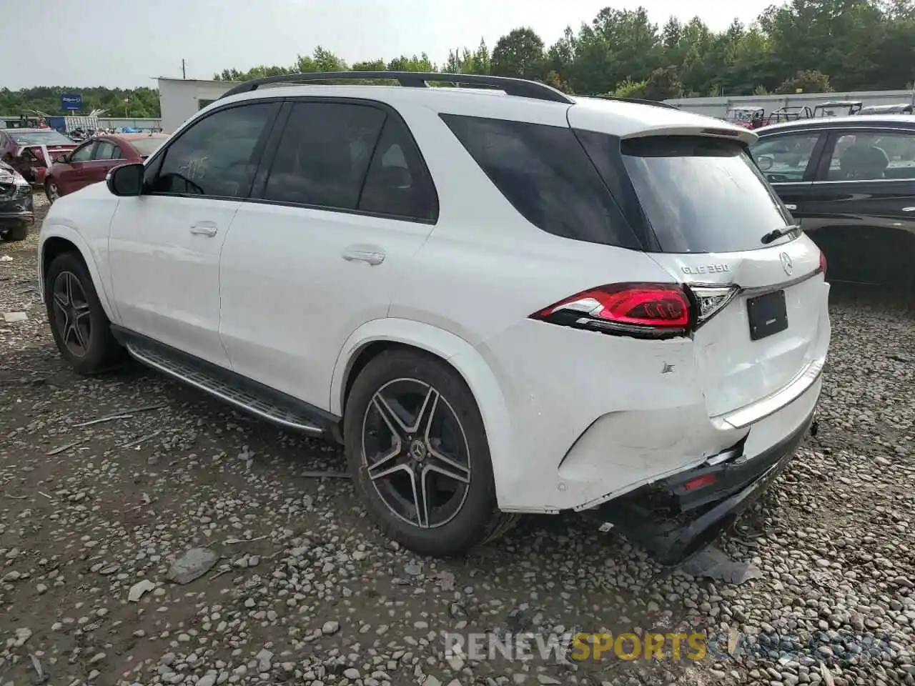 3 Photograph of a damaged car 4JGFB4JB4NA627616 MERCEDES-BENZ GLE-CLASS 2022