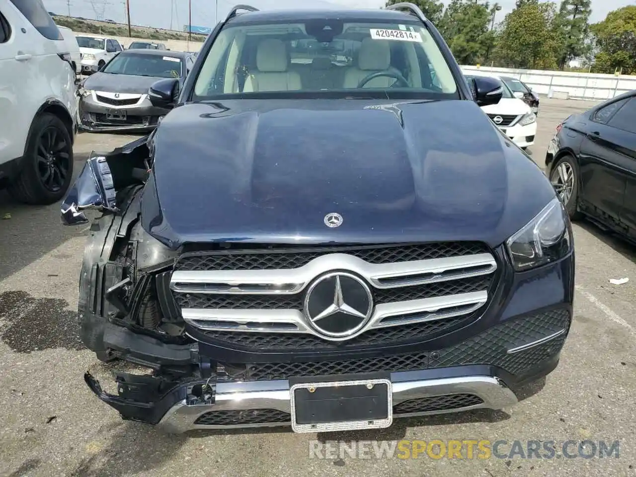 5 Photograph of a damaged car 4JGFB4JB6NA749023 MERCEDES-BENZ GLE-CLASS 2022