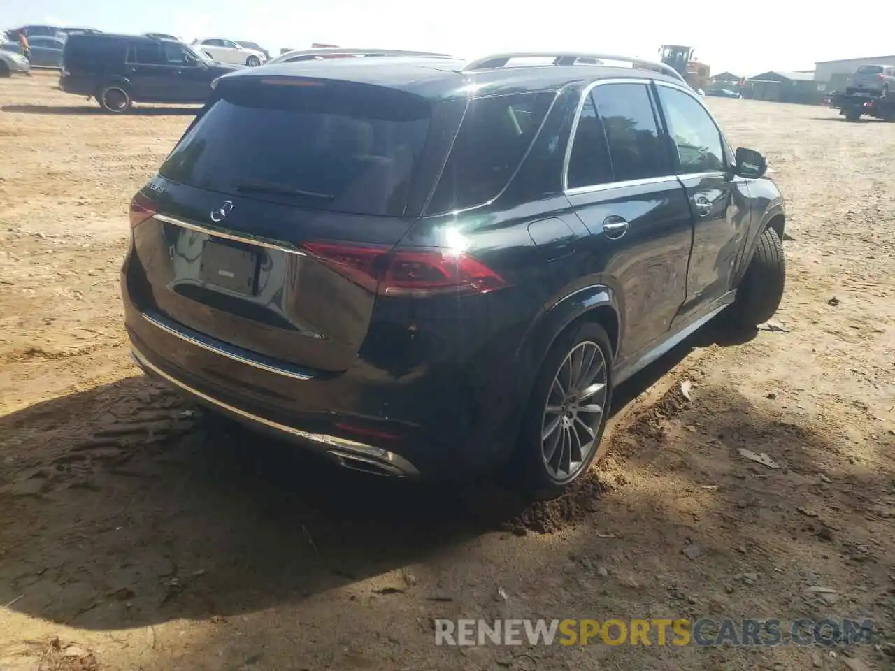 4 Photograph of a damaged car 4JGFB4JB7NA610731 MERCEDES-BENZ GLE-CLASS 2022