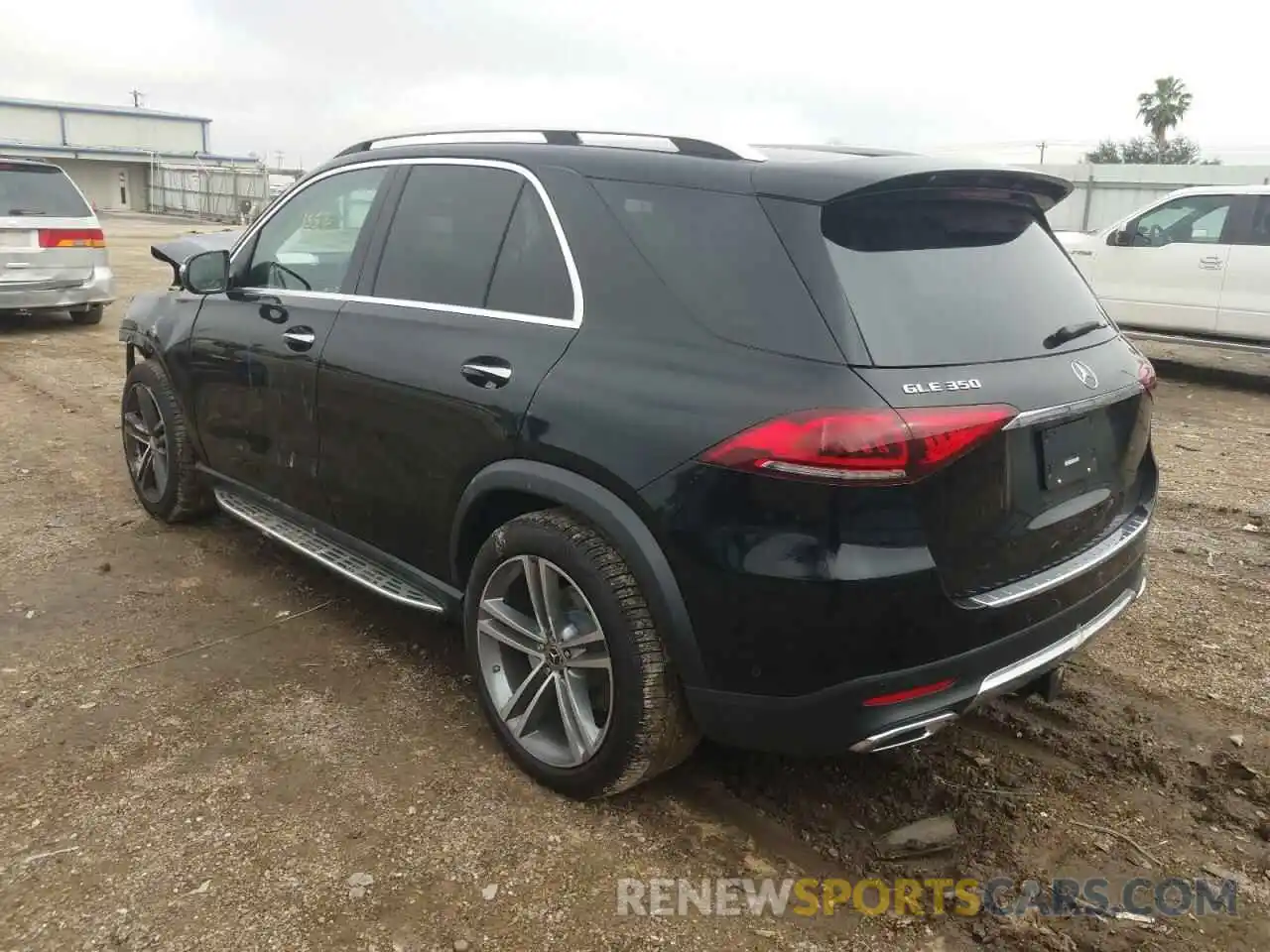 3 Photograph of a damaged car 4JGFB4JB9NA632391 MERCEDES-BENZ GLE-CLASS 2022