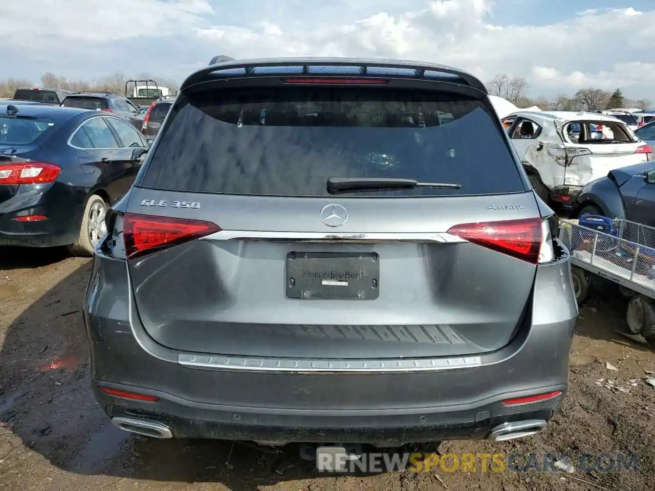 6 Photograph of a damaged car 4JGFB4KB0NA685317 MERCEDES-BENZ GLE-CLASS 2022