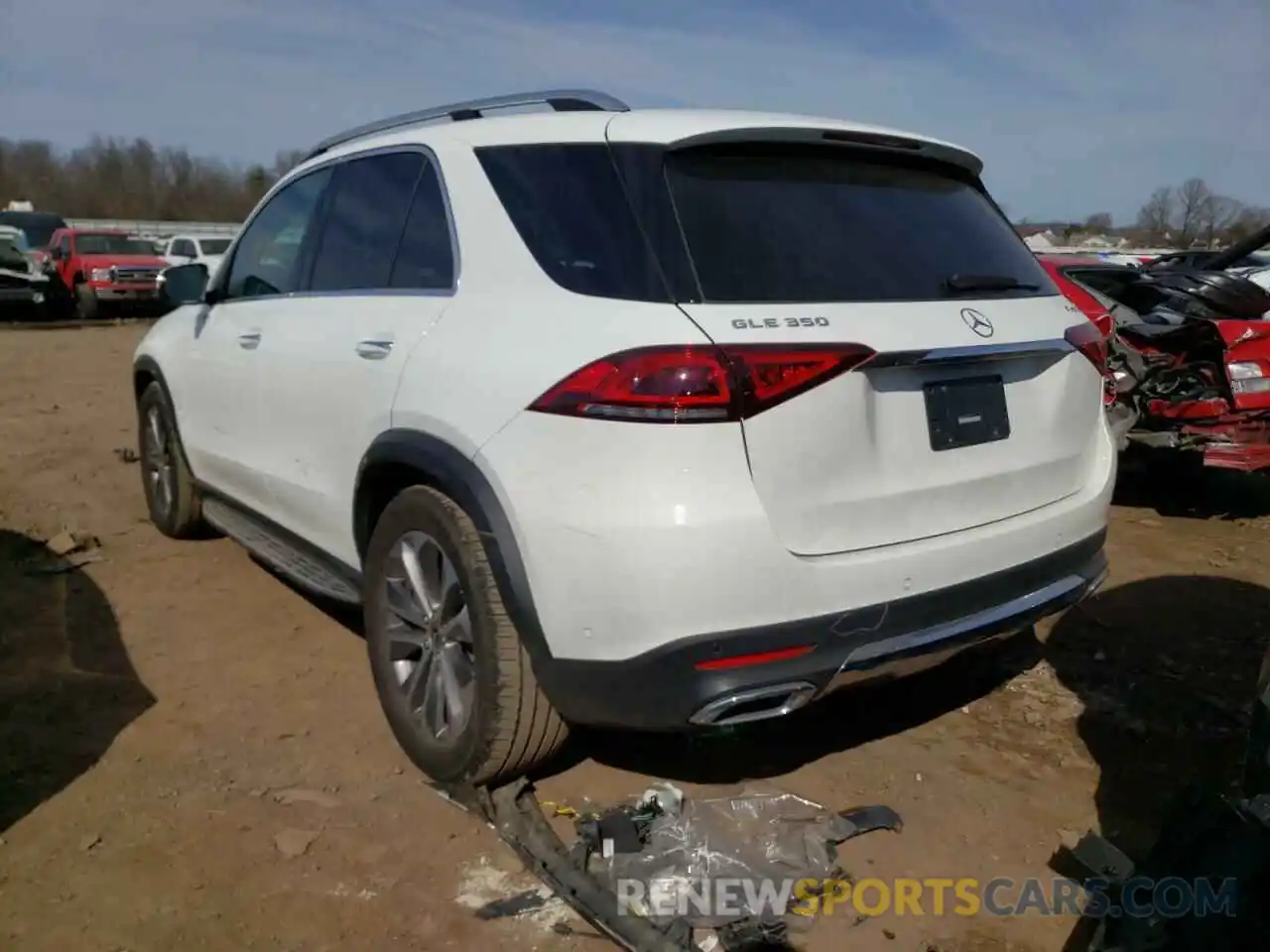 3 Photograph of a damaged car 4JGFB4KB3NA643112 MERCEDES-BENZ GLE-CLASS 2022