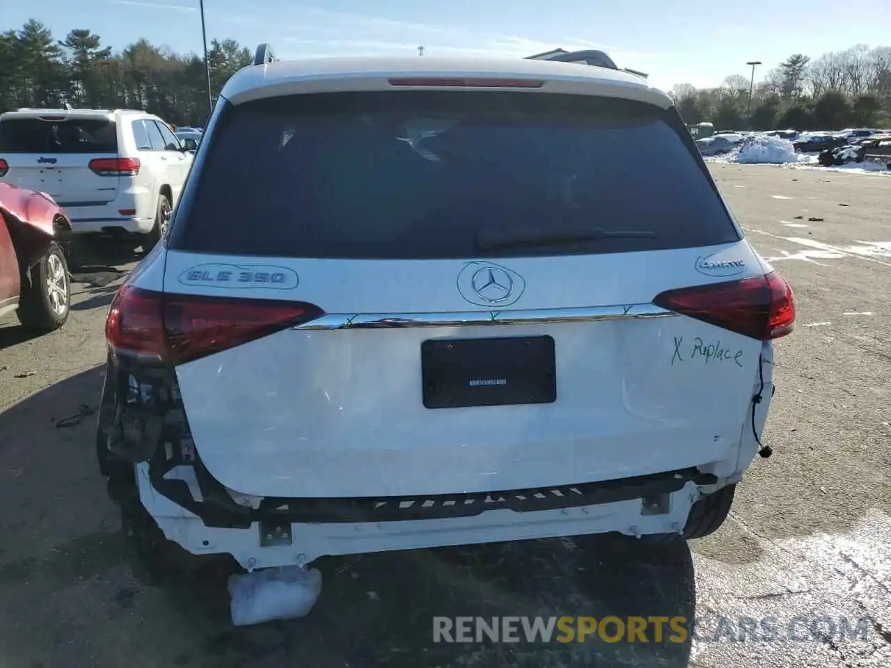 6 Photograph of a damaged car 4JGFB4KB6NA705652 MERCEDES-BENZ GLE-CLASS 2022