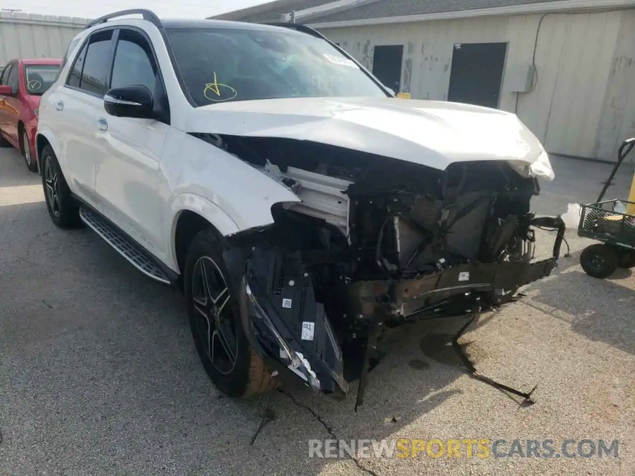 1 Photograph of a damaged car 4JGFB4KE7NA690010 MERCEDES-BENZ GLE-CLASS 2022