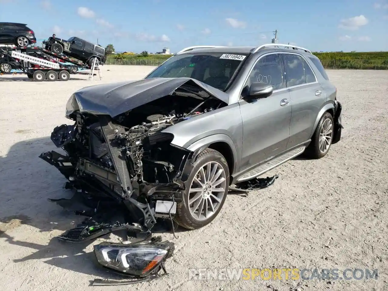 2 Photograph of a damaged car 4JGFB5KB6NA618985 MERCEDES-BENZ GLE-CLASS 2022