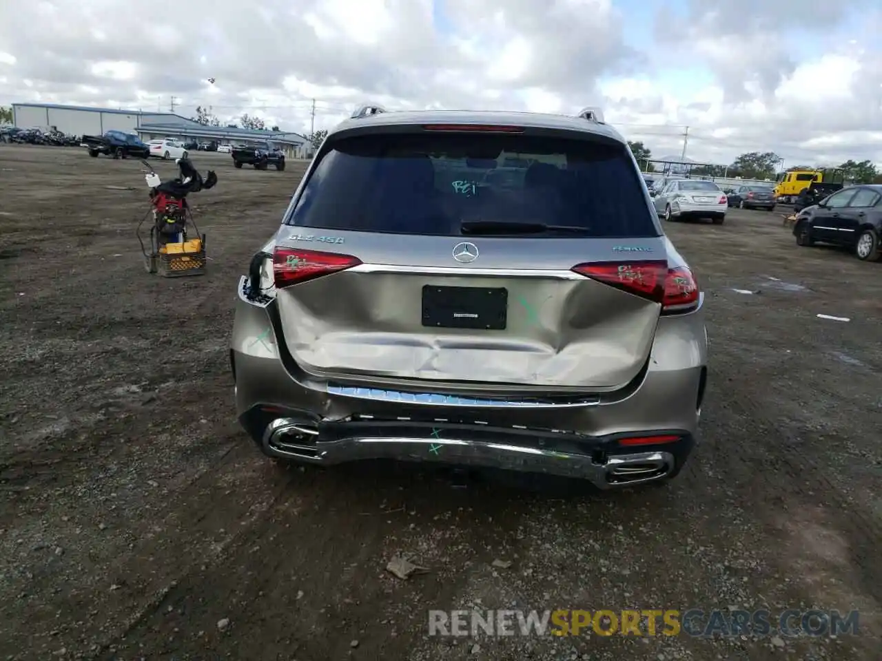 9 Photograph of a damaged car 4JGFB5KB6NA648648 MERCEDES-BENZ GLE-CLASS 2022