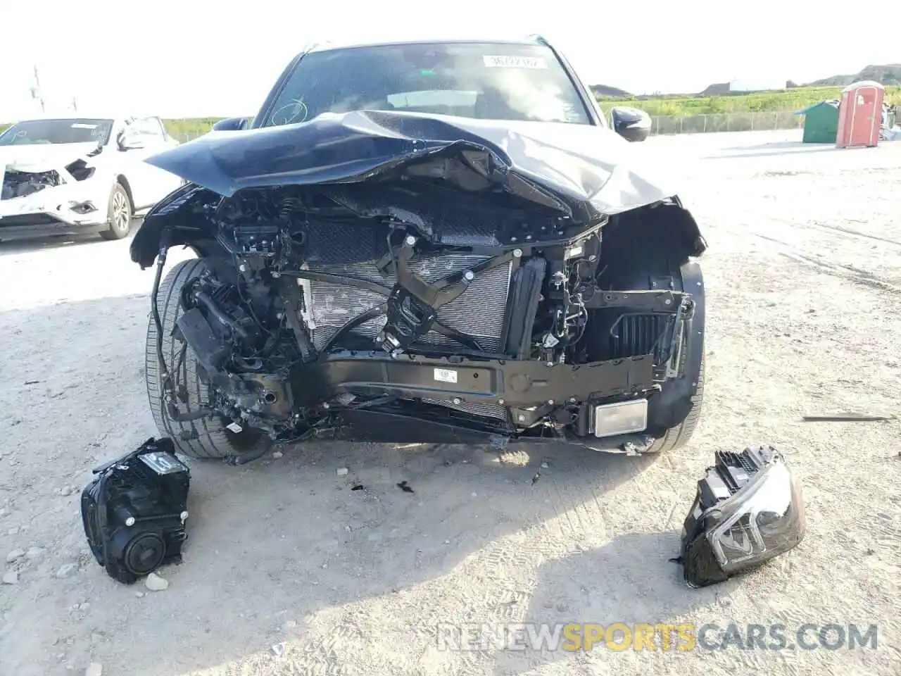 9 Photograph of a damaged car 4JGFB6BB0NA644603 MERCEDES-BENZ GLE-CLASS 2022