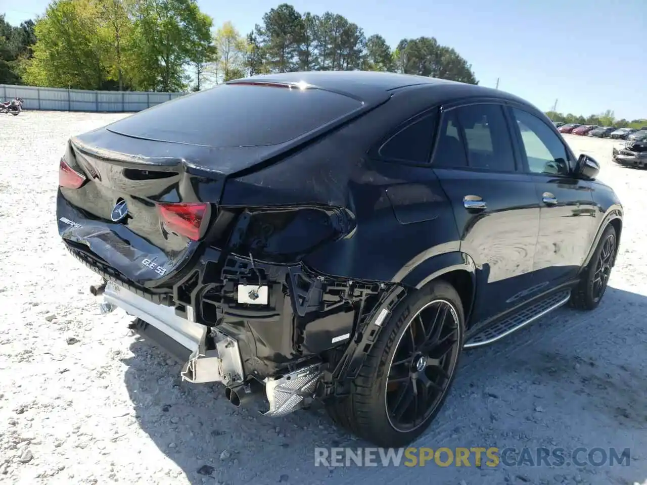 4 Photograph of a damaged car 4JGFD6BB5NA667823 MERCEDES-BENZ GLE-CLASS 2022