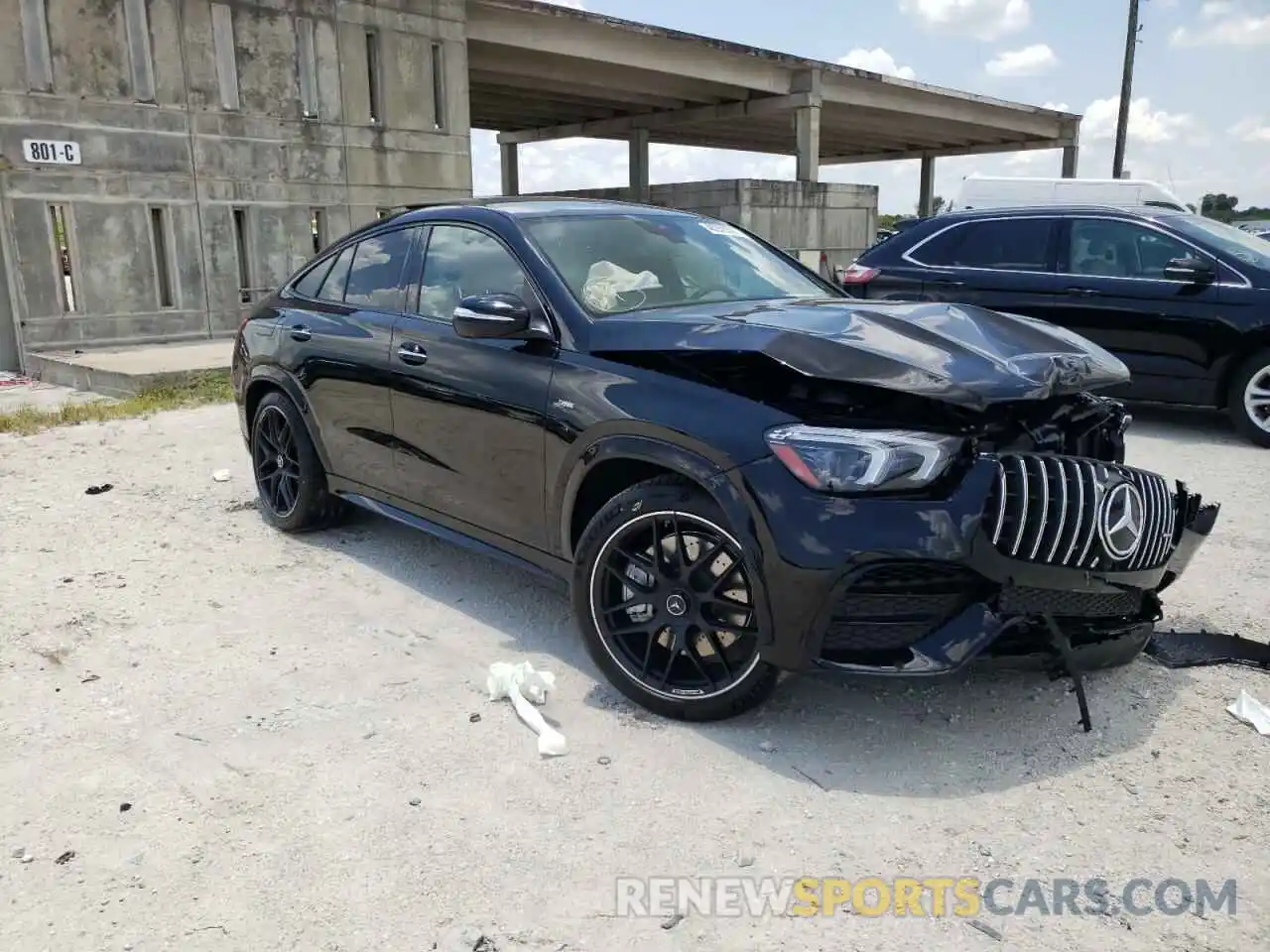 1 Photograph of a damaged car 4JGFD6BB6NA747681 MERCEDES-BENZ GLE-CLASS 2022