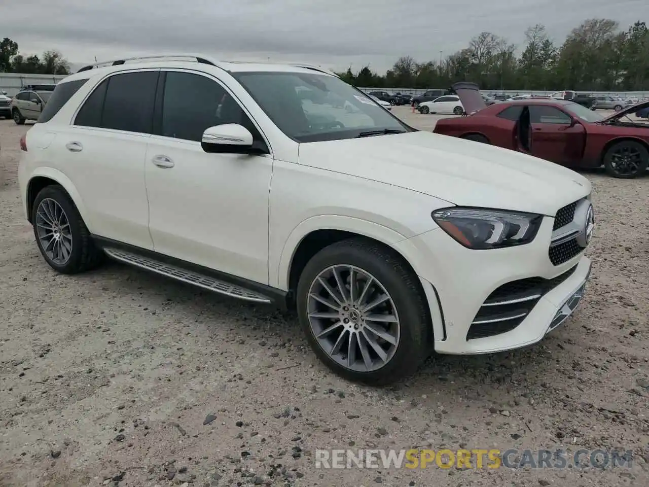 4 Photograph of a damaged car 4JGFB4JB0PA946000 MERCEDES-BENZ GLE-CLASS 2023