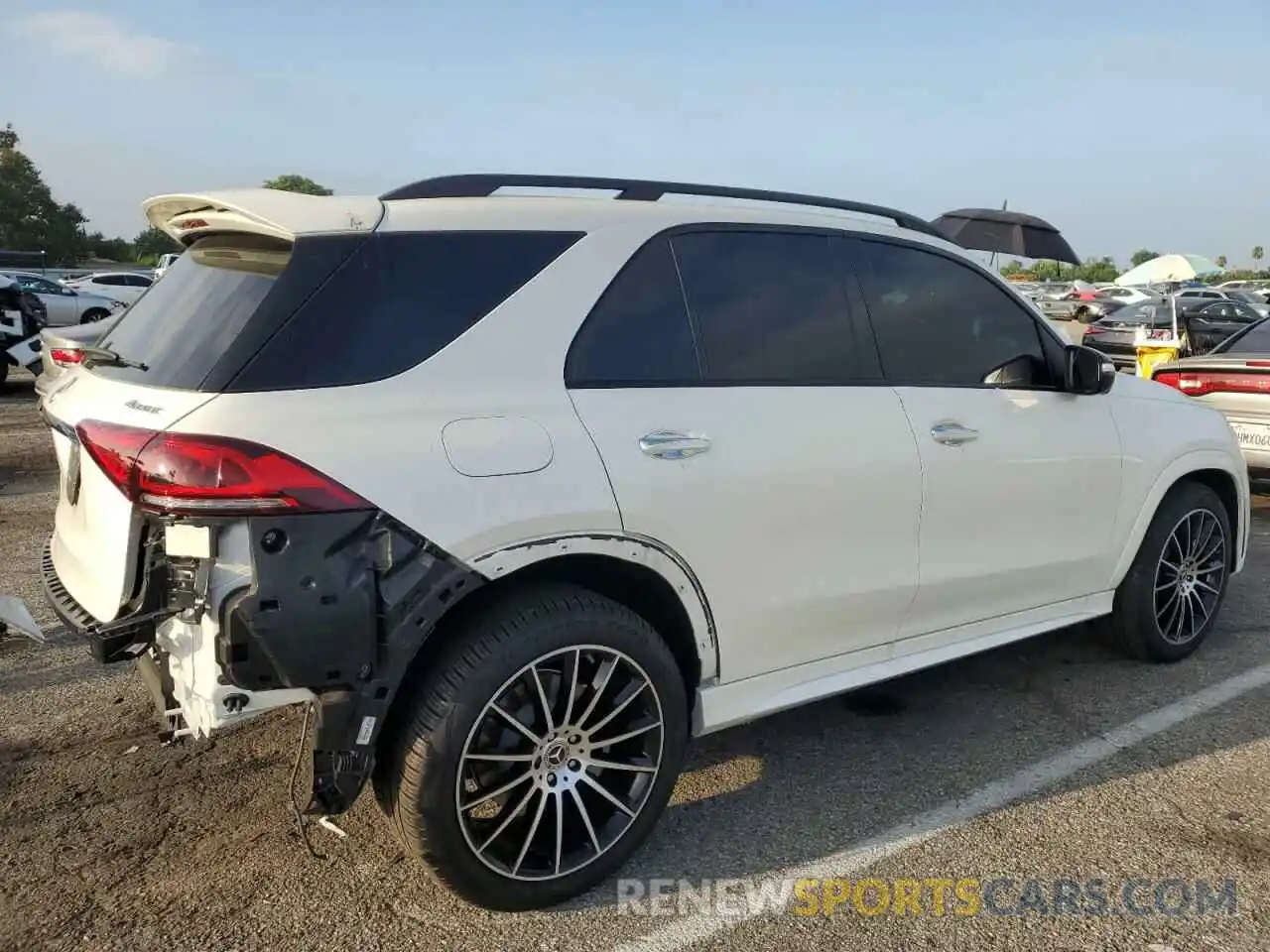 3 Photograph of a damaged car 4JGFB5KB5PA940648 MERCEDES-BENZ GLE-CLASS 2023