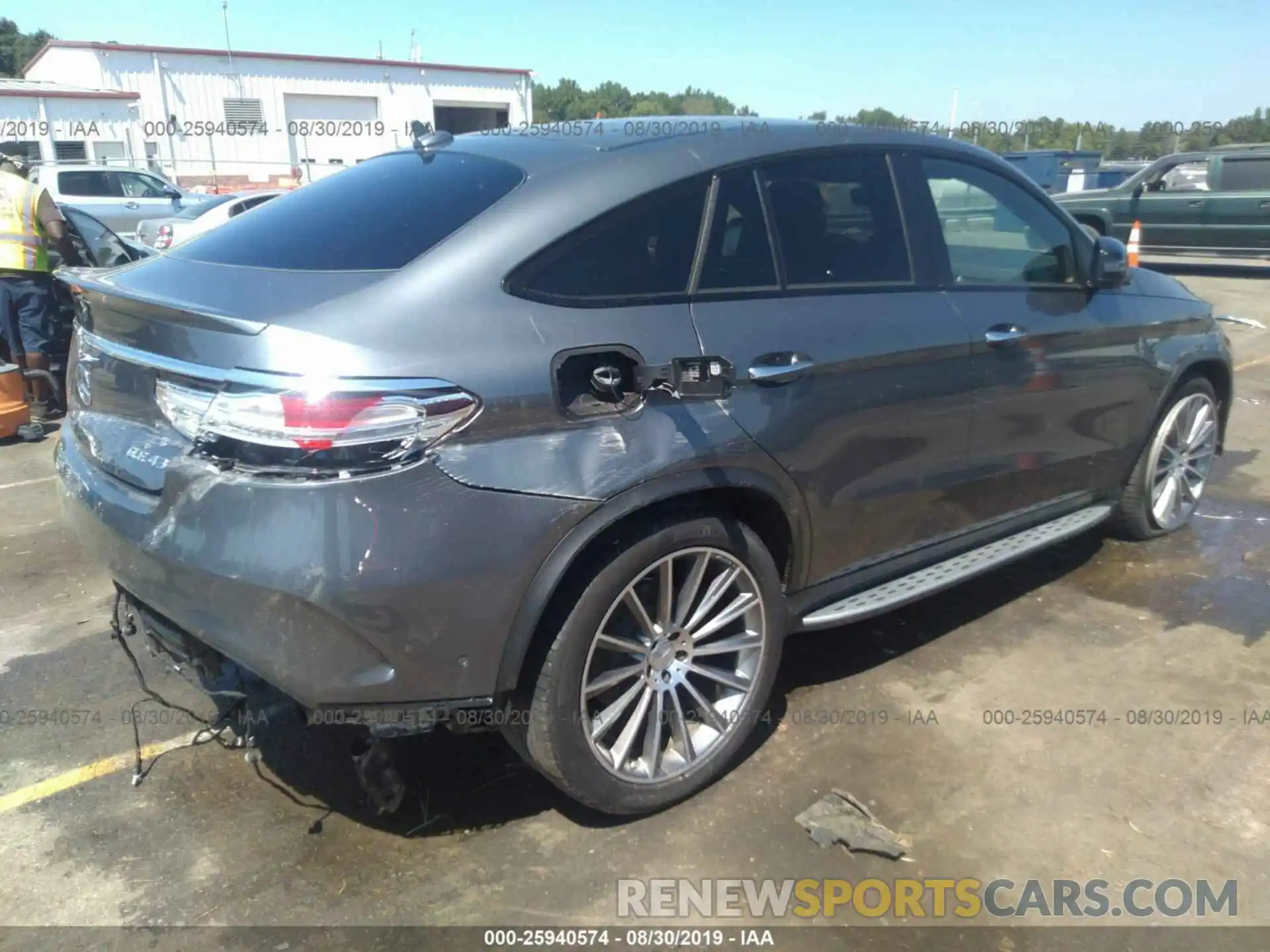 4 Photograph of a damaged car 4JGED6EB6KA135726 MERCEDES-BENZ GLE COUPE 2019