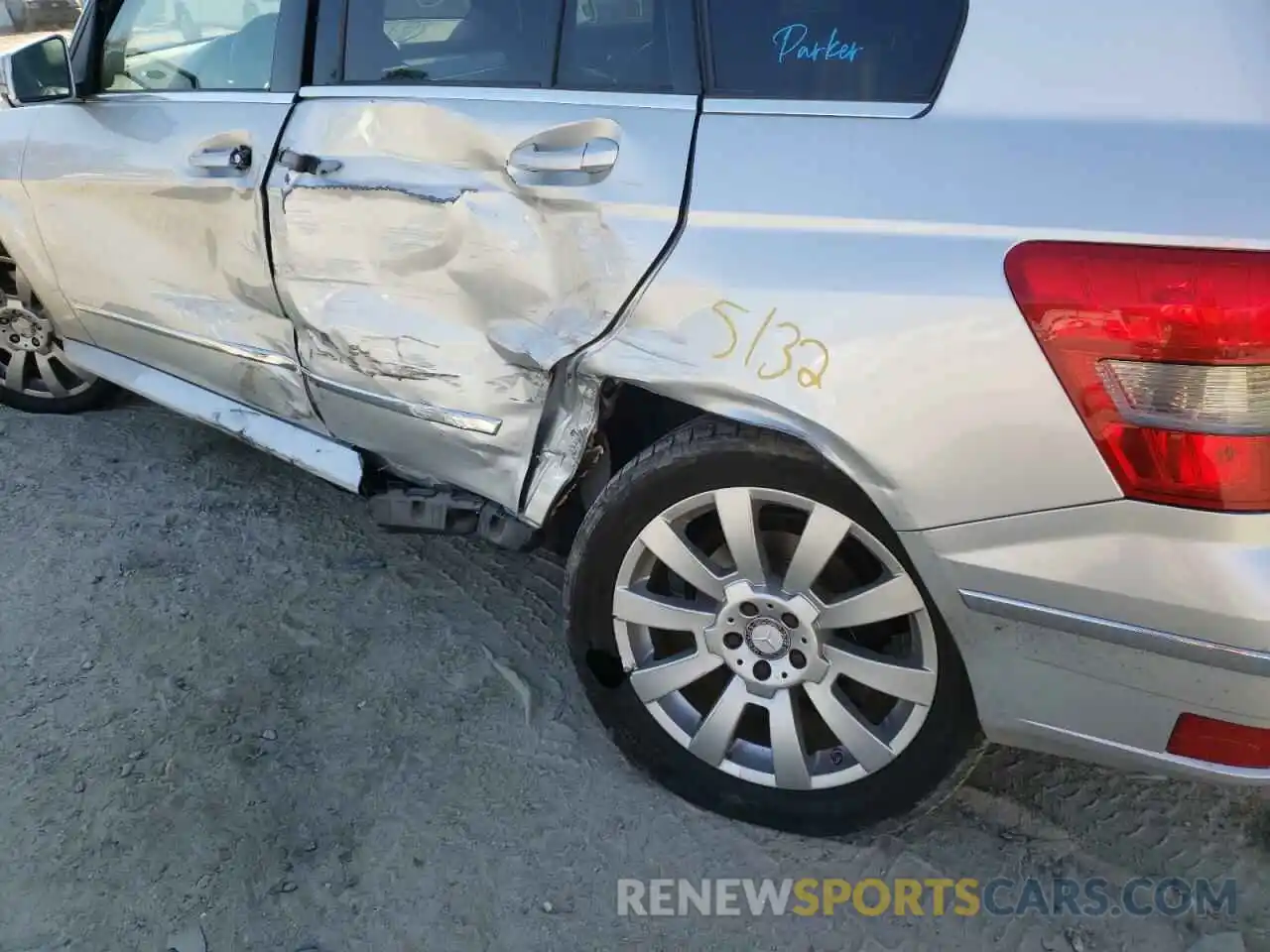 9 Photograph of a damaged car WDCGG8HB9AF326399 MERCEDES-BENZ GLK-CLASS 2019