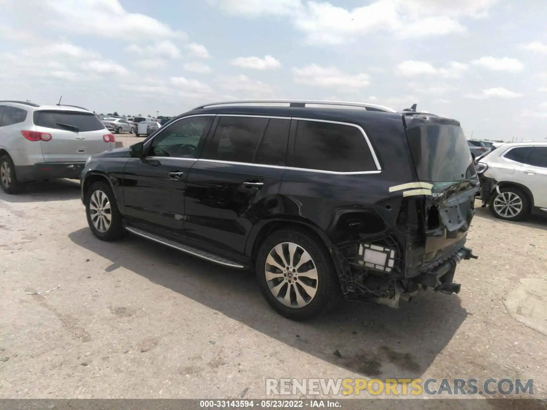 3 Photograph of a damaged car 4JGDF6EE0KB204923 MERCEDES-BENZ GLS 2019