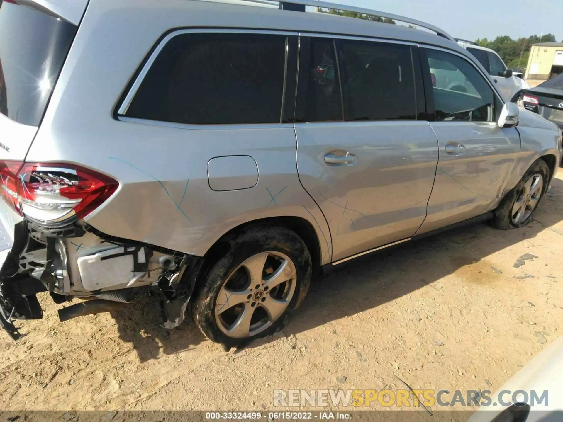 6 Photograph of a damaged car 4JGDF6EE0KB220555 MERCEDES-BENZ GLS 2019