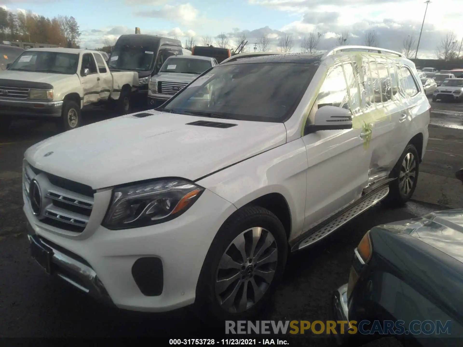 2 Photograph of a damaged car 4JGDF6EE0KB222564 MERCEDES-BENZ GLS 2019