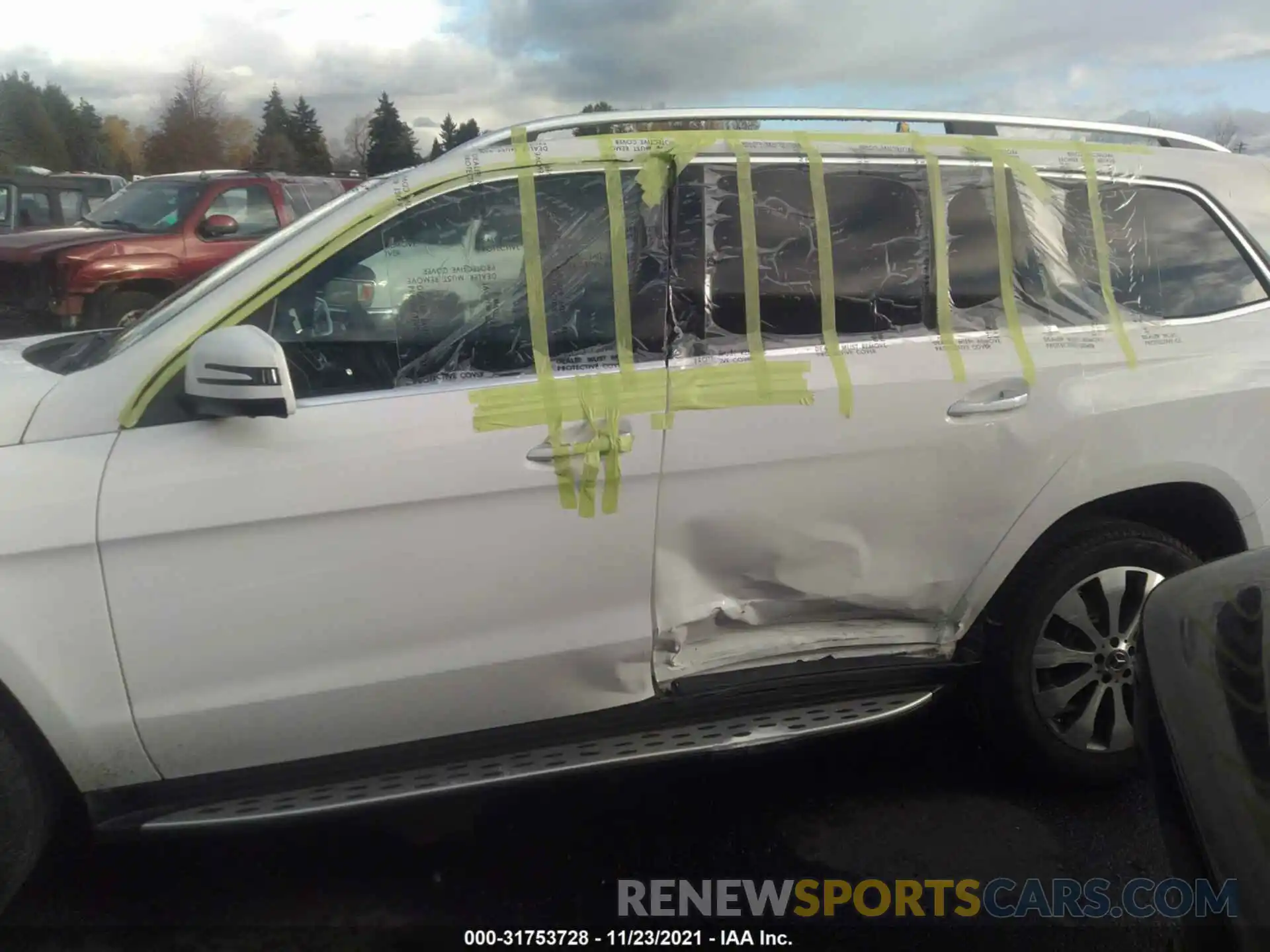 6 Photograph of a damaged car 4JGDF6EE0KB222564 MERCEDES-BENZ GLS 2019