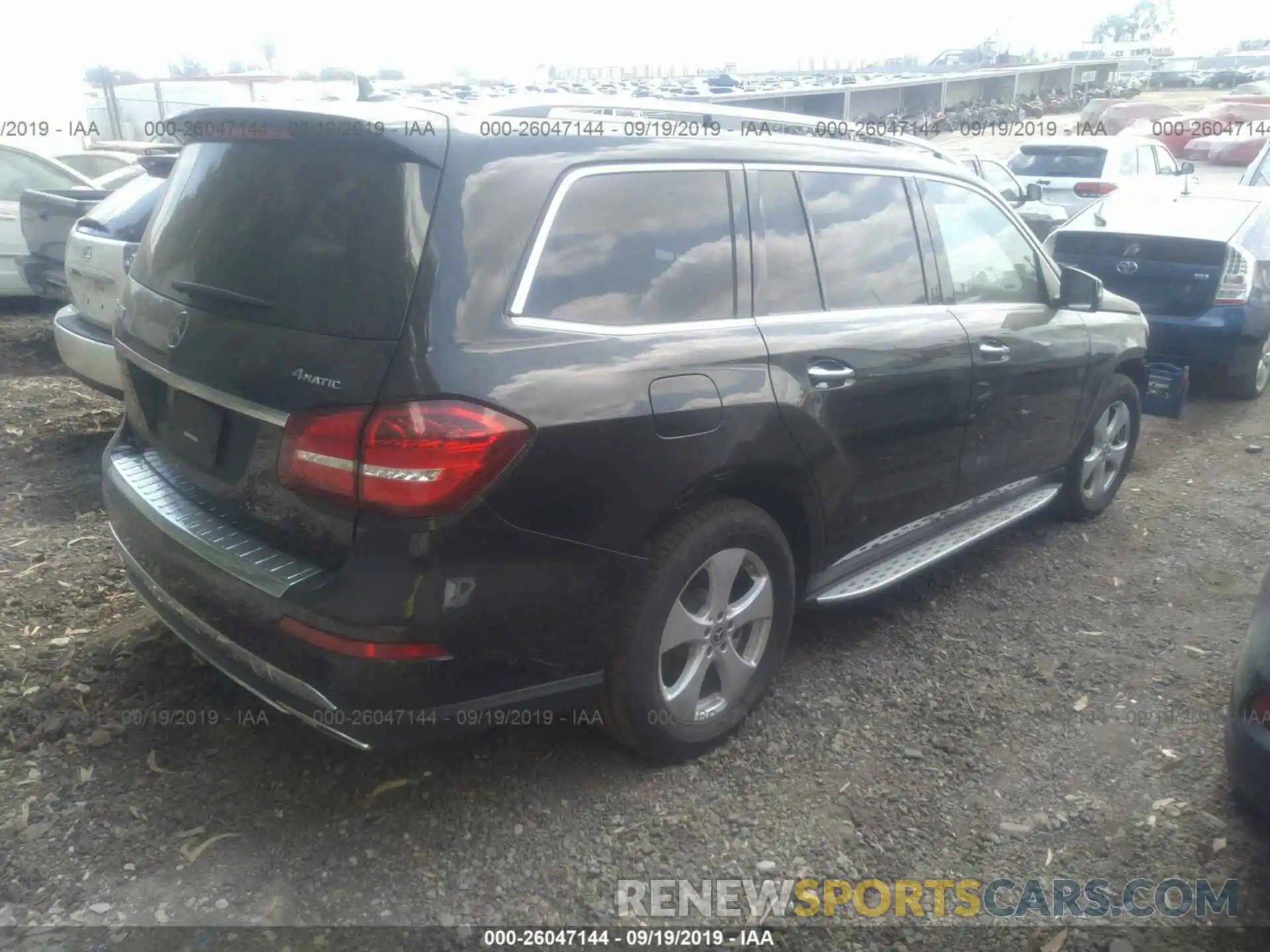 4 Photograph of a damaged car 4JGDF6EE0KB222886 MERCEDES-BENZ GLS 2019