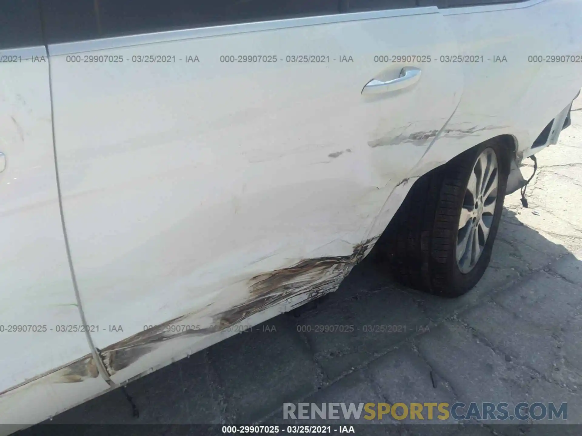 6 Photograph of a damaged car 4JGDF6EE0KB231569 MERCEDES-BENZ GLS 2019